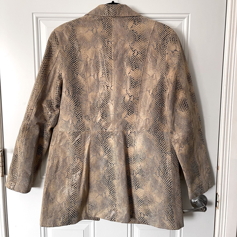 Snake 🐍 jacket XS - Picture 16 of 17